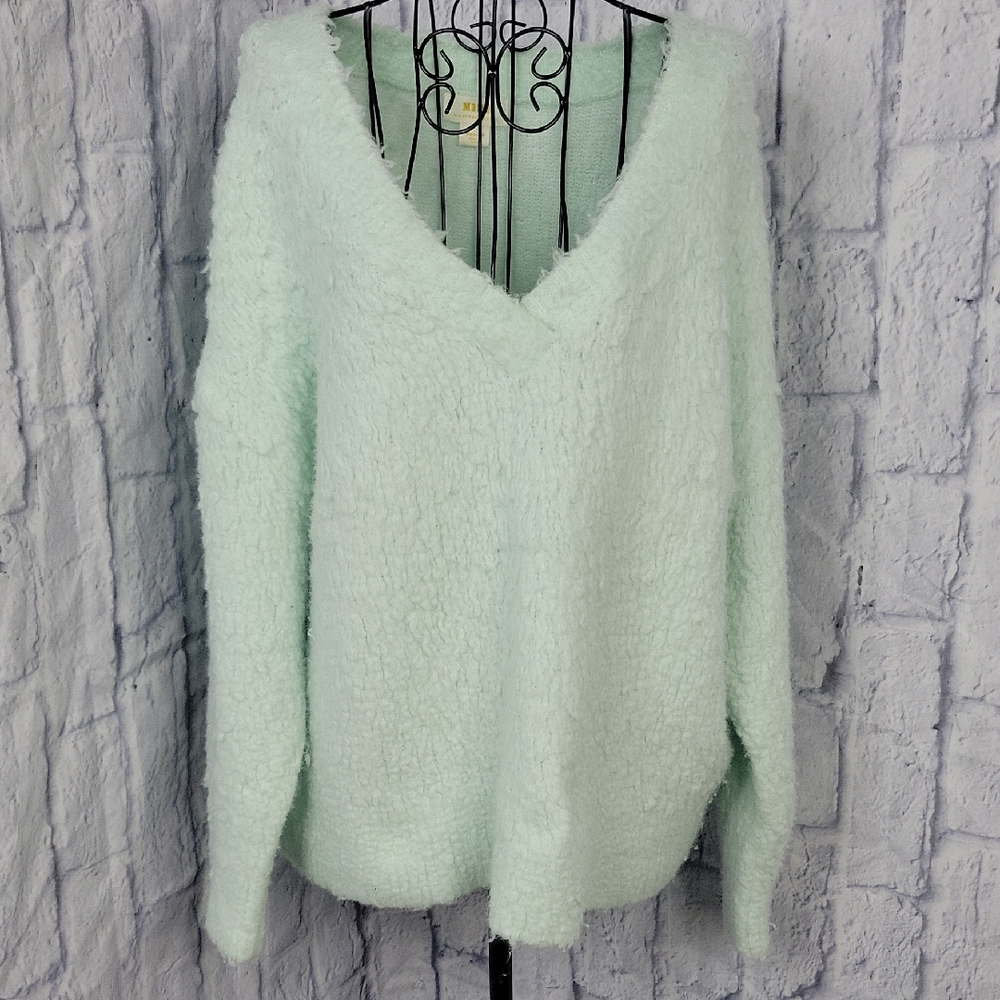 Maeve Anthropologie Mint Green Fuzzy V-Neck Sweater Size‎ Medium